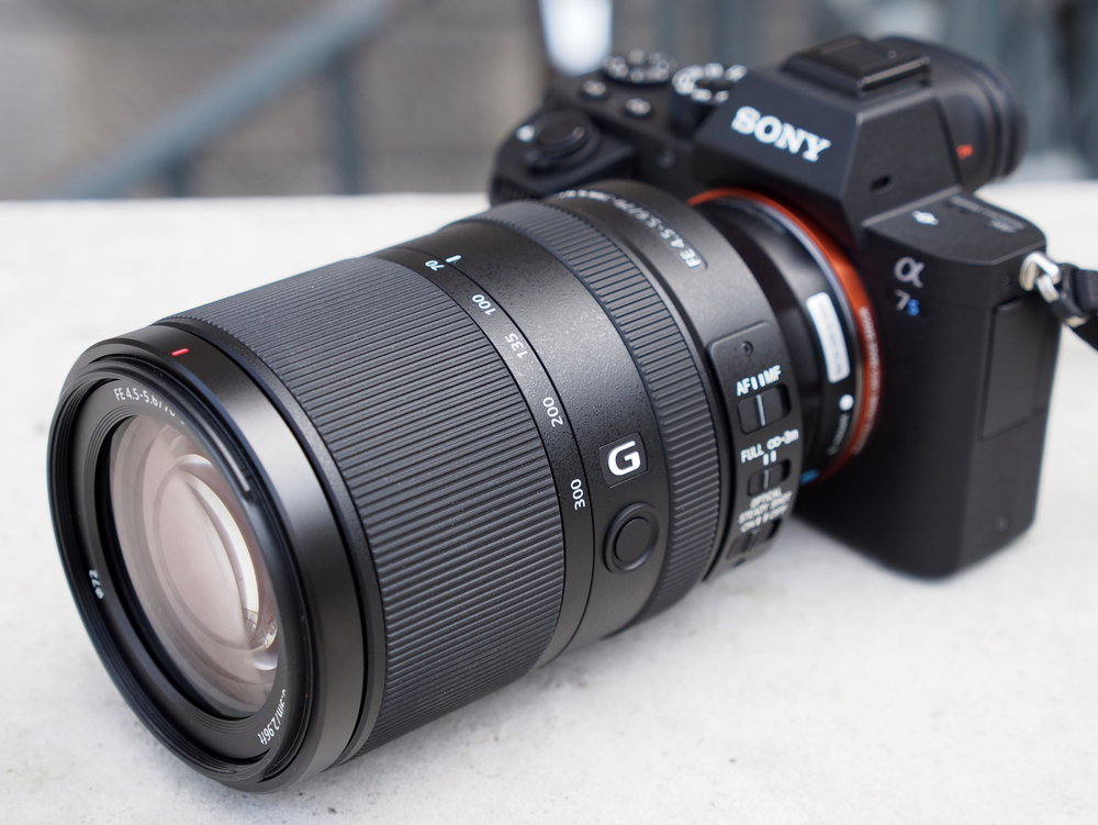 Sony-G-70-300mm-f4-5-5-6-OSS-lens